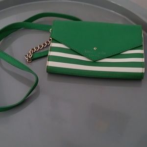 Kate Spade  green and white crossbody bag Good used condition a reposh